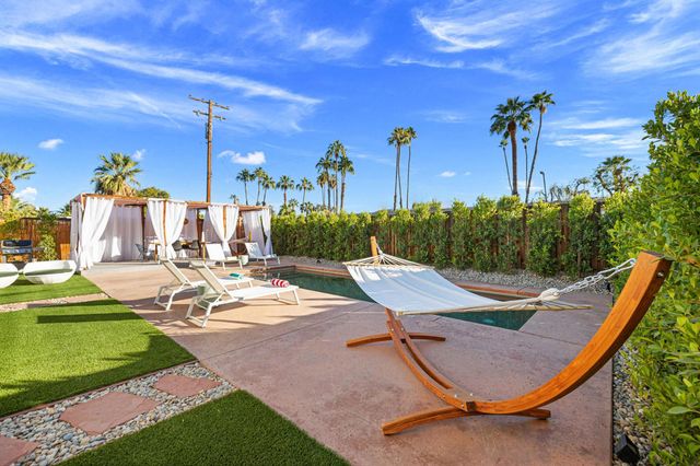 745 E Sunny Dunes Road, Palm Springs, CA 92264