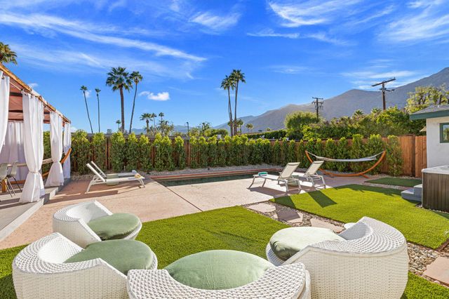 745 E Sunny Dunes Road, Palm Springs, CA 92264