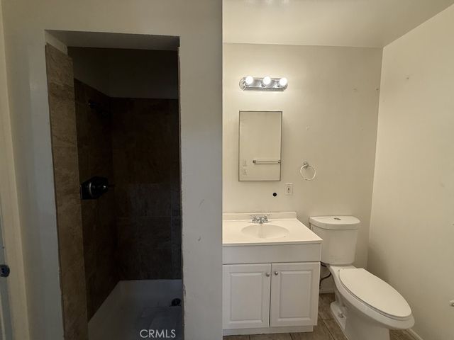 10213 Sophia Avenue, North Hills, CA 91343