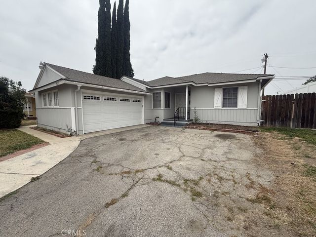 10213 Sophia Avenue, North Hills, CA 91343
