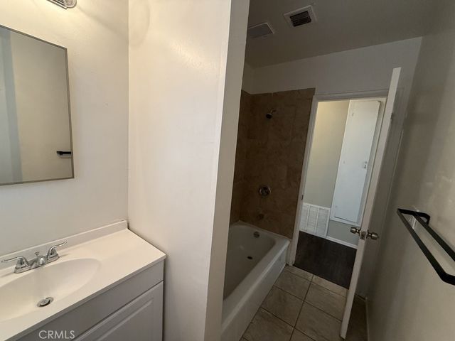 10213 Sophia Avenue, North Hills, CA 91343