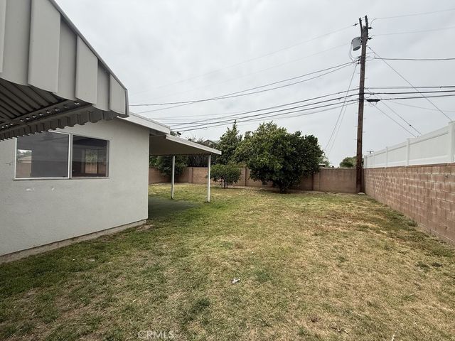10213 Sophia Avenue, North Hills, CA 91343