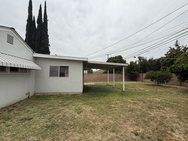 10213 Sophia Avenue, North Hills, CA 91343