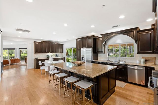 17412 La Brisa, Rancho Santa Fe, CA 92067