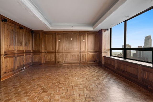 180 E Pearson Street 3707, Chicago, IL 60611