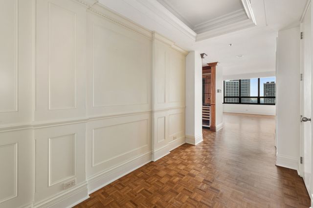 180 E Pearson Street 3707, Chicago, IL 60611