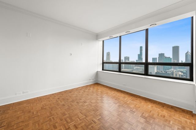 180 E Pearson Street 3707, Chicago, IL 60611