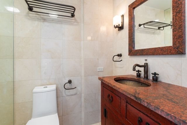 180 E Pearson Street 3707, Chicago, IL 60611