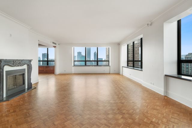 180 E Pearson Street 3707, Chicago, IL 60611