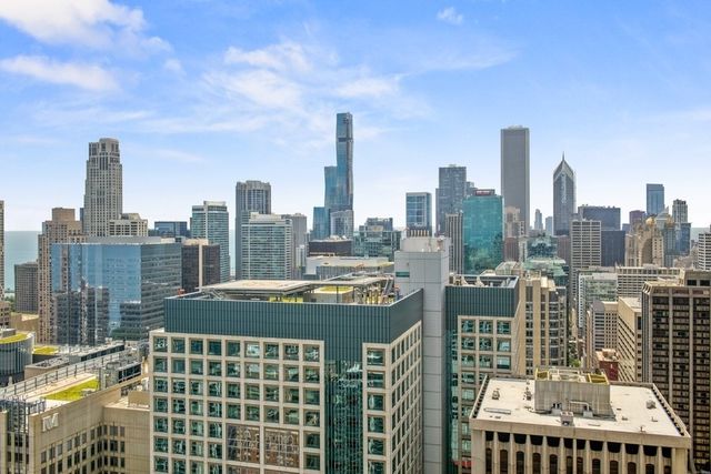 180 E Pearson Street 3707, Chicago, IL 60611