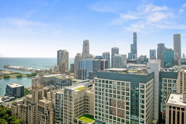 180 E Pearson Street 3707, Chicago, IL 60611