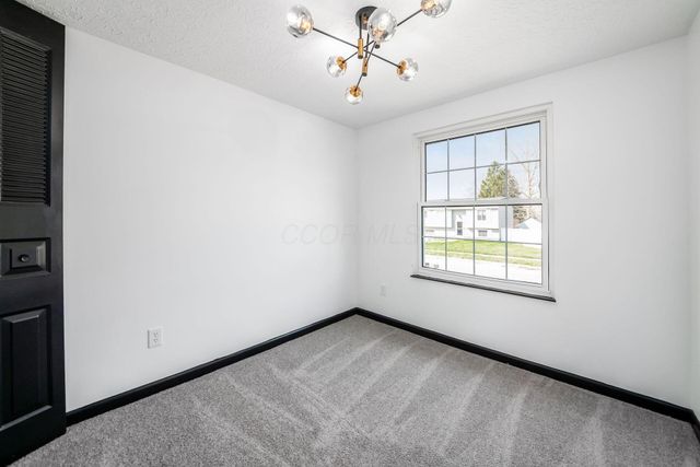 5999 Parkglen Road, Galloway, OH 43119