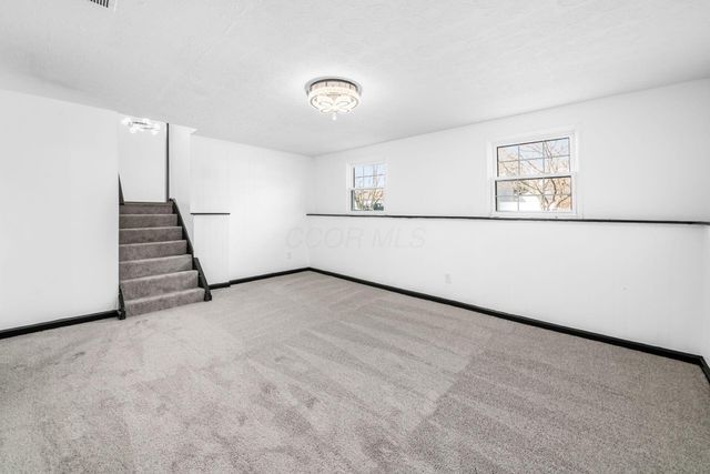 5999 Parkglen Road, Galloway, OH 43119