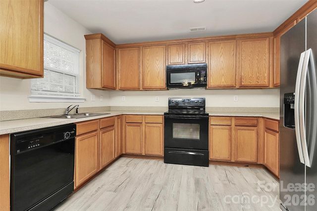 10741 Mountain Springs Drive, Charlotte, NC 28278