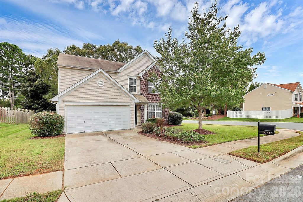 10741 Mountain Springs Drive, Charlotte, NC 28278