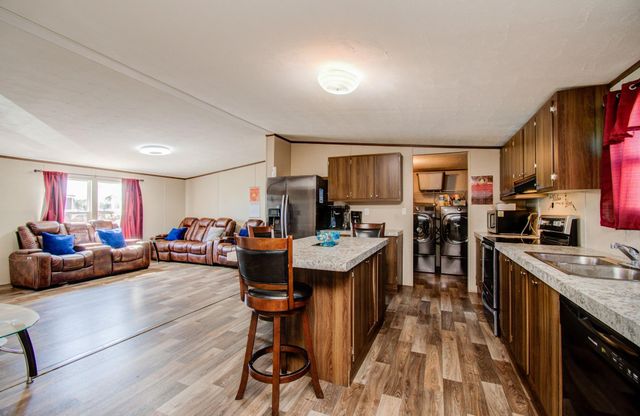 369 Road 5262, Cleveland, TX 77327