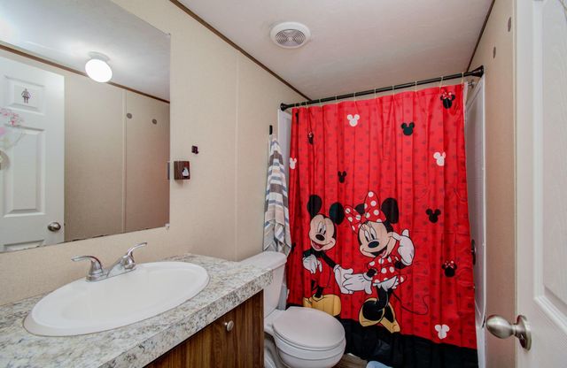 369 Road 5262, Cleveland, TX 77327