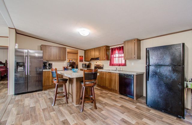 369 Road 5262, Cleveland, TX 77327