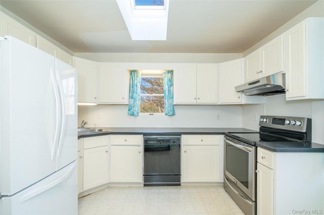 23 Bradley Street, Dobbs Ferry, NY 10522