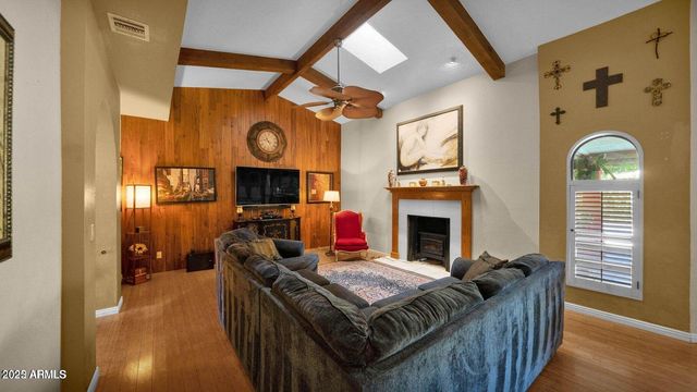 426 E CAROL ANN Way, Phoenix, AZ 85022