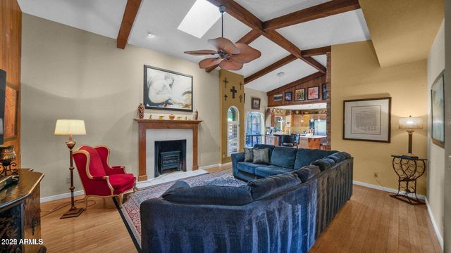 426 E CAROL ANN Way, Phoenix, AZ 85022