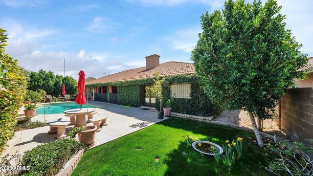 426 E CAROL ANN Way, Phoenix, AZ 85022