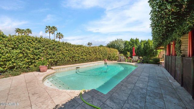 426 E CAROL ANN Way, Phoenix, AZ 85022