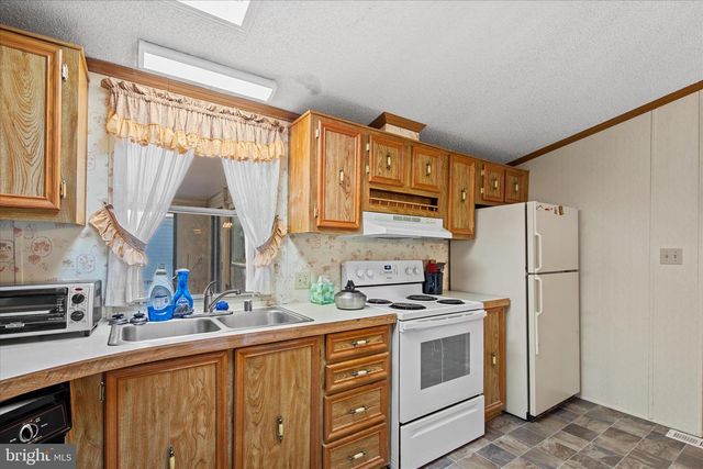 17 BRUNSWICK LN, Lewes, DE 19958