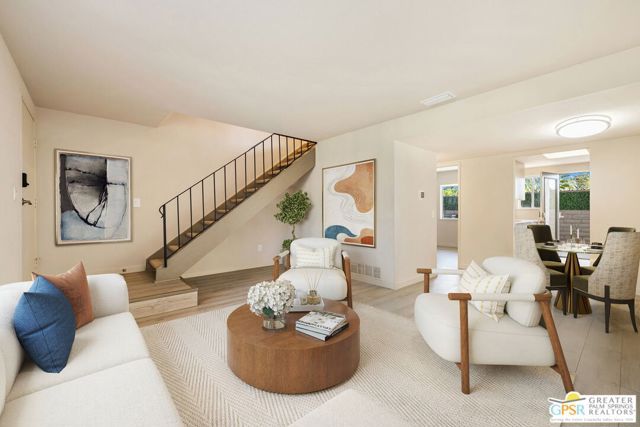 266 E Via Escuela A, Palm Springs, CA 92262