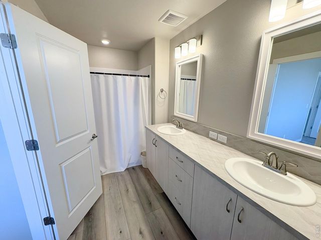 333 Pyramid Peak St, Berthoud, CO 80513