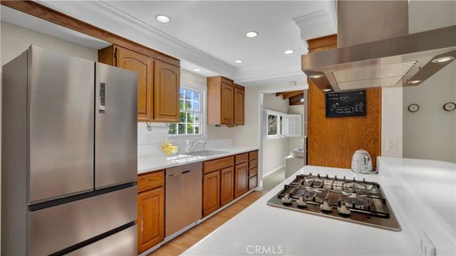 840 N Lynn Drive, Orange, CA 92867