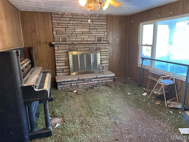 7653 Zimmerman Road, Robertsville, MO 63072