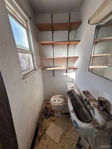 7653 Zimmerman Road, Robertsville, MO 63072