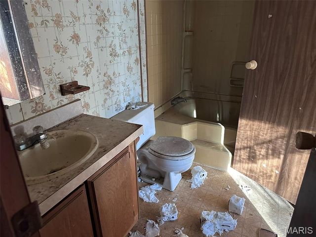 7653 Zimmerman Road, Robertsville, MO 63072