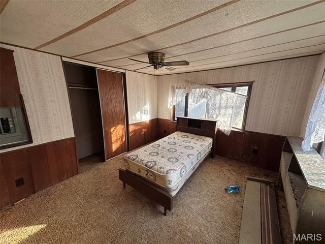 7653 Zimmerman Road, Robertsville, MO 63072