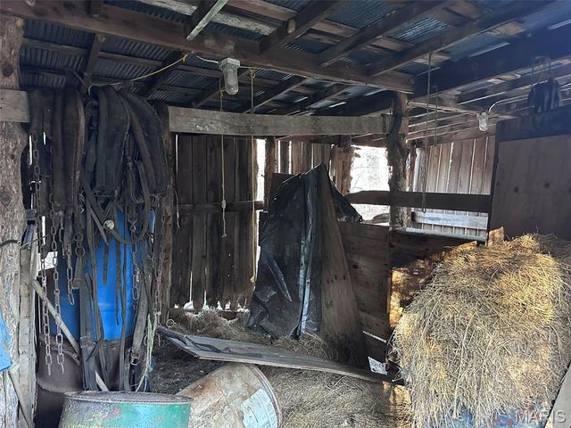 7653 Zimmerman Road, Robertsville, MO 63072