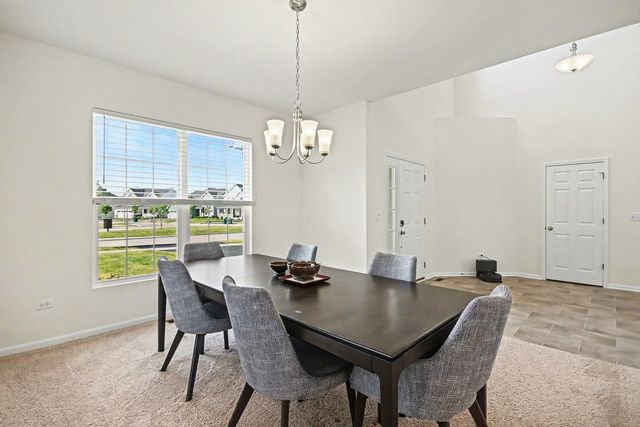 26530 W Red Apple Road, Plainfield, IL 60585