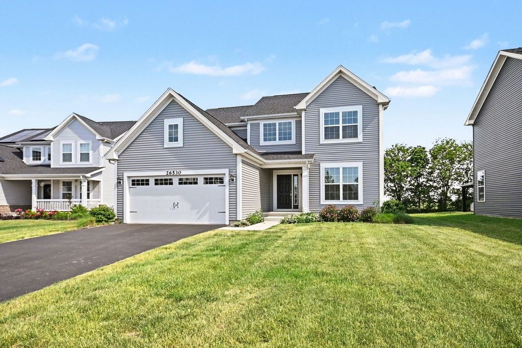 26530 W Red Apple Road, Plainfield, IL 60585