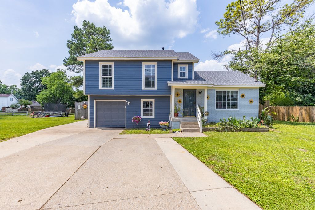 408 Brannon Hill Ct, Old Hickory, TN 37138