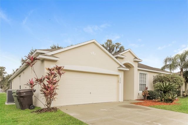 2114 THE OAKS BOULEVARD, Kissimmee, FL 34746