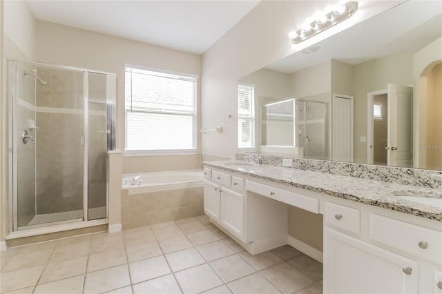 2114 THE OAKS BOULEVARD, Kissimmee, FL 34746