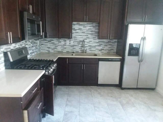 1134 S Oxford Avenue, Los Angeles, CA 90006