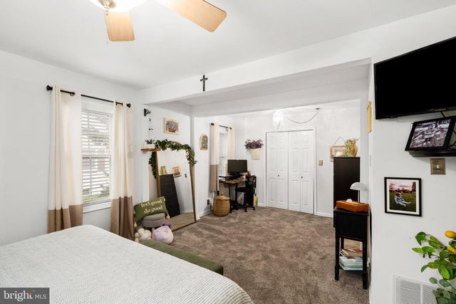 5160 S BROAD ST, Hamilton, NJ 08620