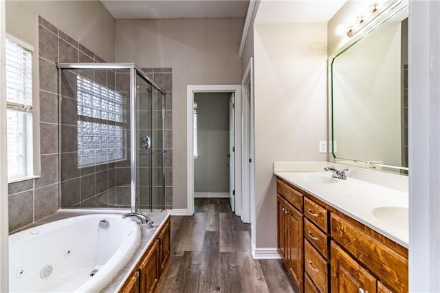 1206 Kimmy Lane, Warrensburg, MO 64093