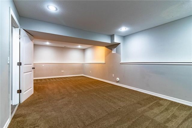 1206 Kimmy Lane, Warrensburg, MO 64093