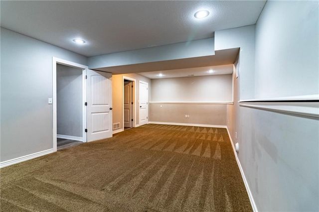 1206 Kimmy Lane, Warrensburg, MO 64093