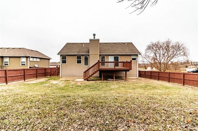 1206 Kimmy Lane, Warrensburg, MO 64093