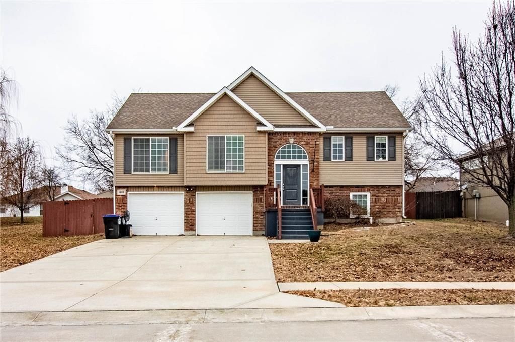 1206 Kimmy Lane, Warrensburg, MO 64093