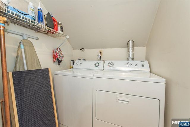 15 Concord G, West Milford, NJ 07480