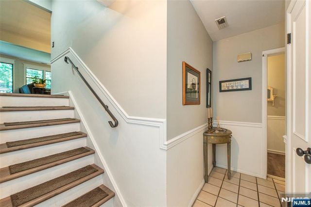 15 Concord G, West Milford, NJ 07480